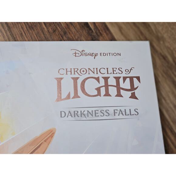 Ravensburger Disney Edition Chronicles of Light: Darkness Falls Game - Picture 7 of 12